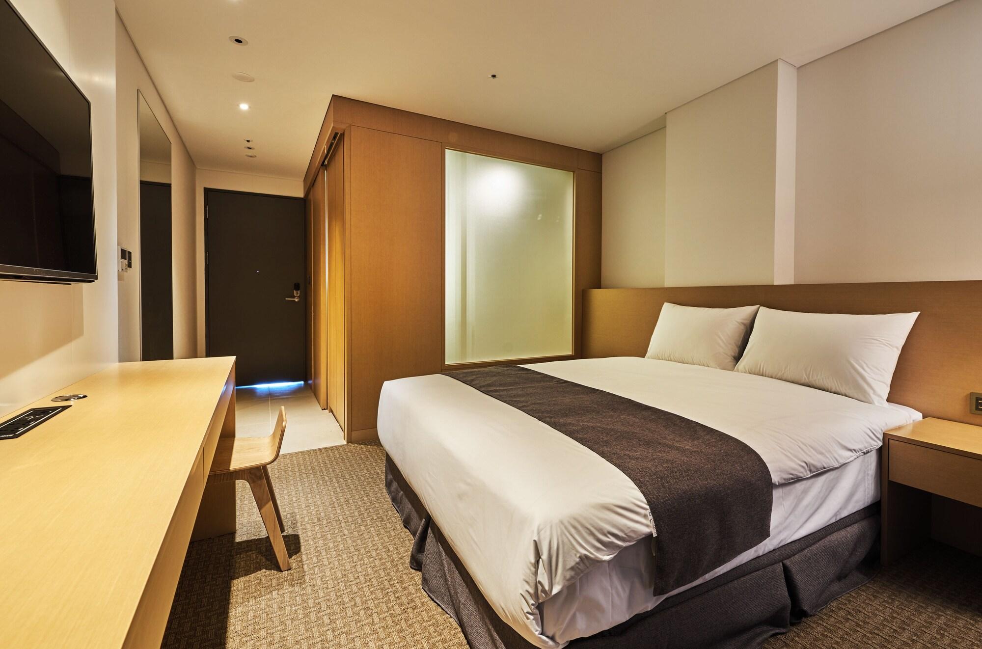 นักซาน บีช โฮเต็ล Hotel ยางยาง ภายนอก รูปภาพ